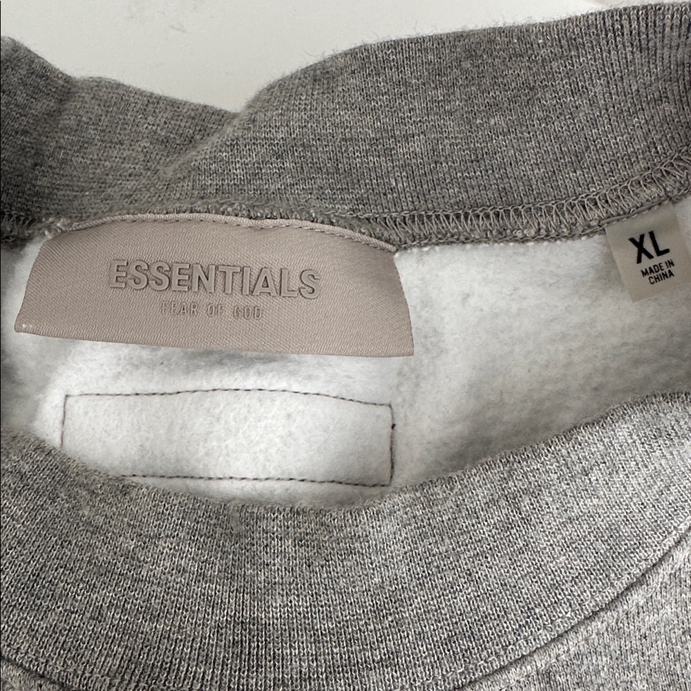 Essentials Heather Gray Crewneck - Picture 4 of 5